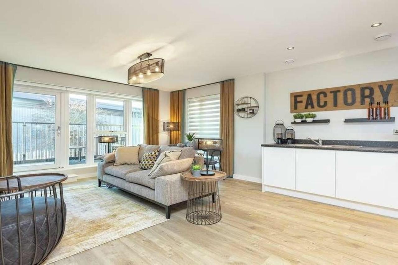 Newly Built Luxury 2 Bed Apartment!!! ロンドン エクステリア 写真